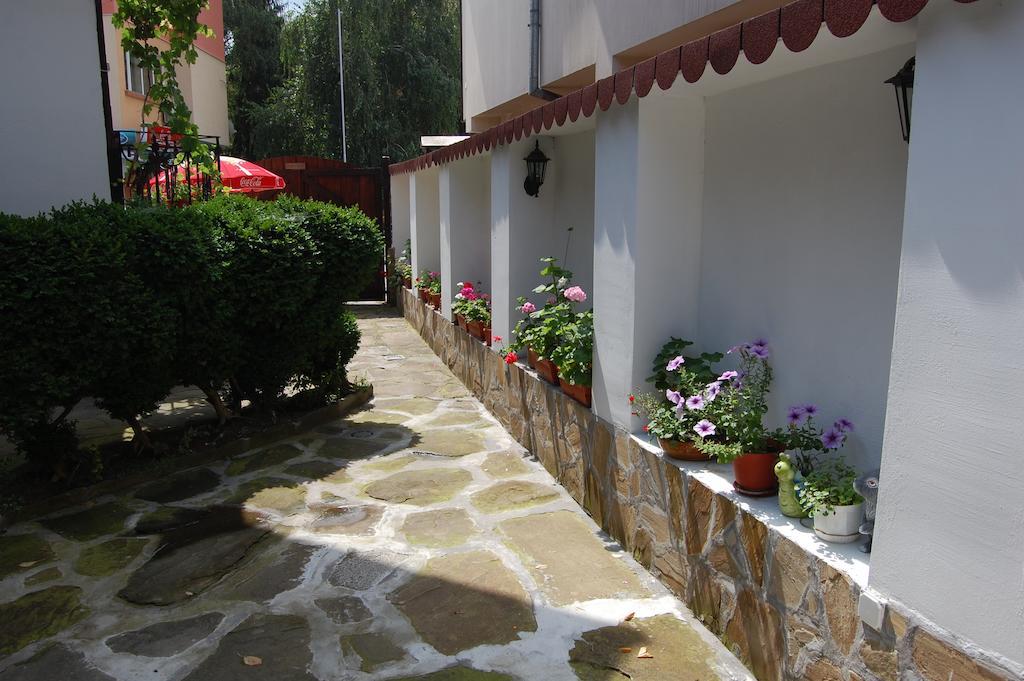 Kazasovata Guest House Tryavna Oda fotoğraf