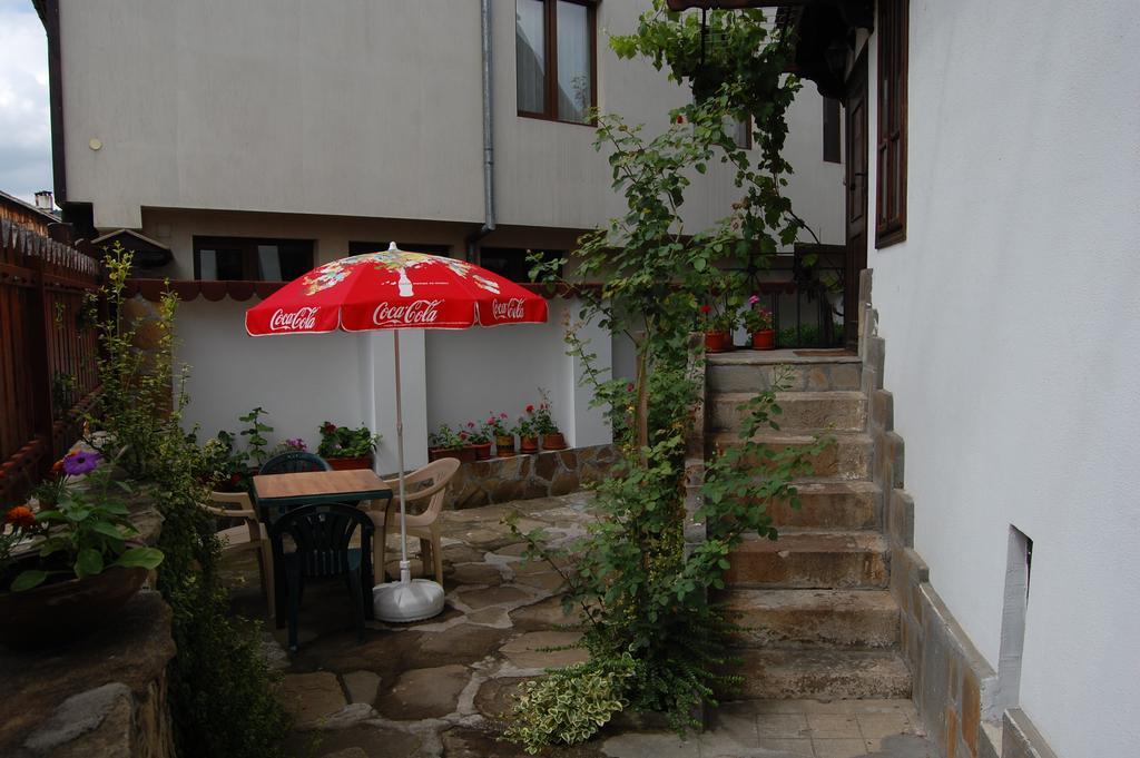 Kazasovata Guest House Tryavna Oda fotoğraf