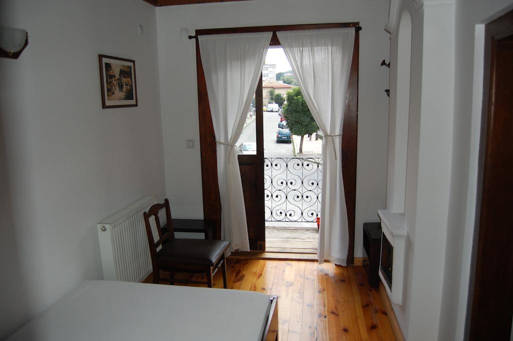 Kazasovata Guest House Tryavna Oda fotoğraf