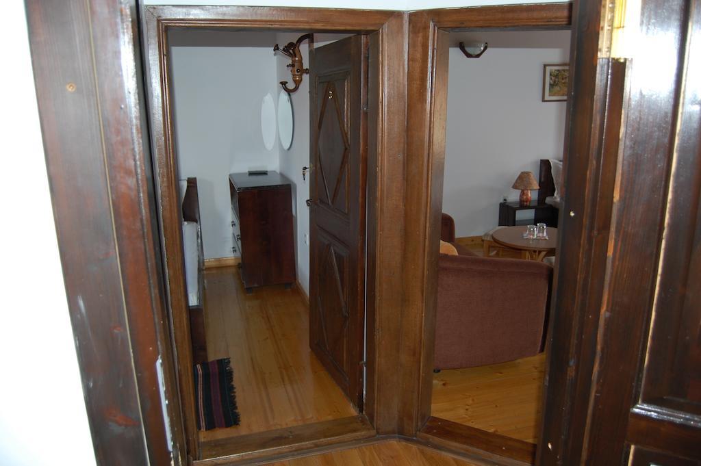 Kazasovata Guest House Tryavna Oda fotoğraf