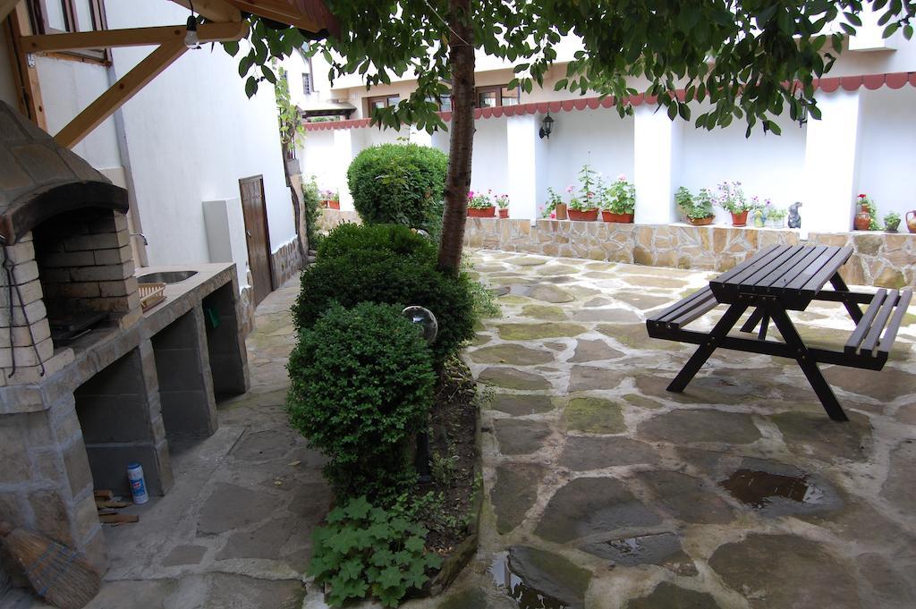 Kazasovata Guest House Tryavna Dış mekan fotoğraf